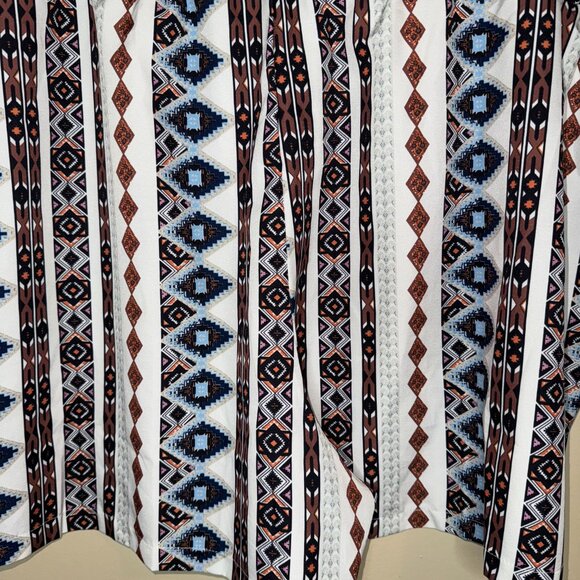 Women's Aztec 2 Piece Set - Picture 9 of 9